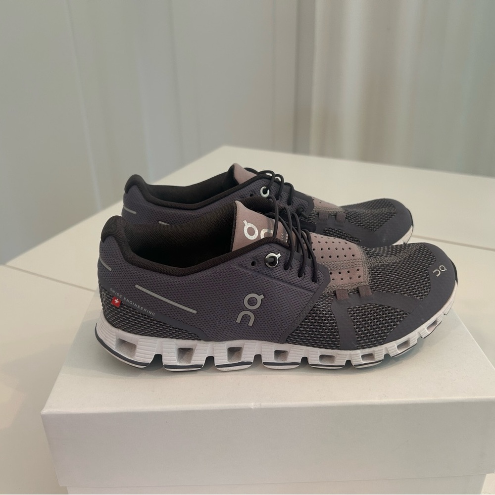 On Women's Purple Sneakers